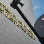 Processo previsto para abril deve beneficiar 1,2 milhão de pessoas e garantir sinal em 6,5 mil km de rodovias federais. Foto: Divulgação/MCOM