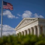 Indústria acompanha, com cautela, os desdobramentos da medida anunciada nesta sexta-feira (20). (Shutterstock)