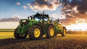 Um boletim de ocorrência foi registrado na Delegacia Territorial de São Desidério. Os equipamentos, utilizados em operações agrícolas, possuem valores estimados em média R$ 600 mil cada. (Foto: John Deere / ilustração)