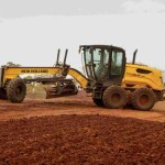 É nesse contexto que a Bamaq Máquinas participa da Femec 2026 — entre os dias 23 e 27 de março, em Uberlândia (MG) — apresentando soluções que evidenciam a conexão cada vez mais estreita entre construção e campo. (Foto: Bamaq Máquinas)
