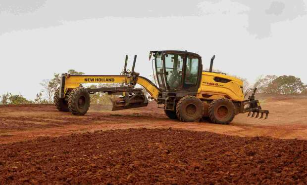 É nesse contexto que a Bamaq Máquinas participa da Femec 2026 — entre os dias 23 e 27 de março, em Uberlândia (MG) — apresentando soluções que evidenciam a conexão cada vez mais estreita entre construção e campo. (Foto: Bamaq Máquinas)