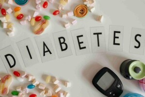 Levantamento inédito da Global Wellness Institute (GWI) aponta que a imprevisibilidade da glicemia afeta a saúde mental, o sono e a rotina diária dos pacientes. (Imagem: Divulgação)