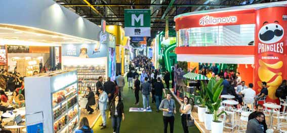 O setor de frutas, flores, legumes e verduras (FFLV) ganha protagonismo na APAS Show 2026 com o Fórum promovido pela International Fresh Produce Association, no dia 20 de maio, 14h-17h, no Expo Center Norte, em São Paulo. (Reprodução Apas Show) 