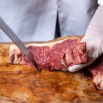 Especialista da Ourofino aponta que avanço da reprodução animal ajuda pecuária brasileira a atender mercados exigentes. (Divulgação)
