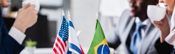 Primeira edição do Brasil-U.S. Industry Day será em 11/05. Os EUA são o principal destino das exportações da indústria de transformação brasileira e o país que mais investe no Brasil. (Shutterstock)