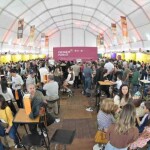 Evento reuniu produtores de 14 regiões do estado, promoveu o Encontro das Mulheres do Queijo e deu início à programação que segue até sábado na Gameleira, em Belo Horizonte. (Foto: Divulgação/FQAM).