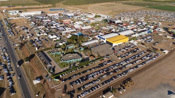   Estrutura: em 380 mil m² e com mais de 500 expositores, o evento exibirá cerca de 1.400 marcas presentes. (Divulgação) 
