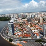 Sergipe tem a menor população dentre os estados nordestinos - 2,2 milhões de habitantes - mas a despesa pública estadual em 2026 chega a R$ 11,7 bilhões, e custo per capita de R$ 5,1 mil, correspondente a 18,6% do PIB de 2025 (R$ 60,8 bilhões). (Foto: Aracaju / capital de Sergipe / reprodução Google)