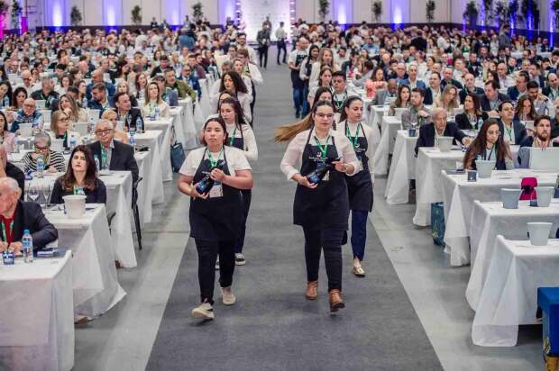 Avaliação Nacional de Vinhos espelha a vitivinicultura brasileira: são amostras da Bahia, Espírito Santo, Goiás, Minas Gerais, Pernambuco, Paraná, Rio de Janeiro, Rio Grande do Sul, Santa Catarina e São Paulo, além do Distrito Federal. (Foto: Jeferson Soldi / Divulgação)