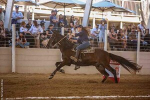 Evento, que termina neste domingo (20), promovido pela ABCCMM, vai oferecer mais de R$ 100 mil em premiações, shows, leilão de animais e atrações para toda a família. (Divulgação)