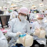 Envelhecimento da população amplia demanda; estrangeiros podem suprir carências, mas precisam cumprir exigências de formação, licenciamento e imigração. (Reprodução Google)